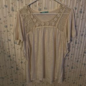 White crochet neckline top